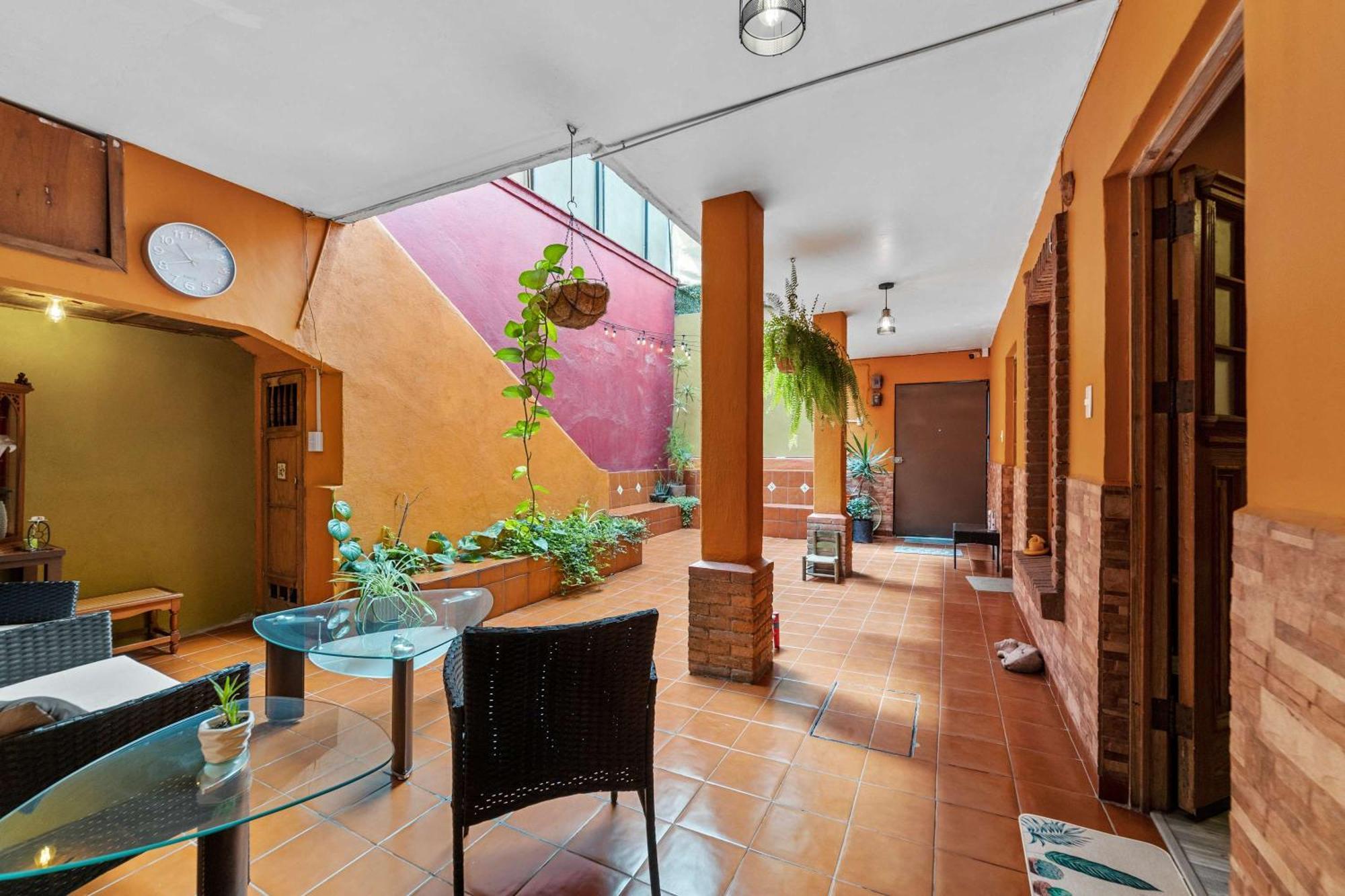 Charming 2-Bedroom Retreat In Lomas De Bezares Cidade do México Exterior foto